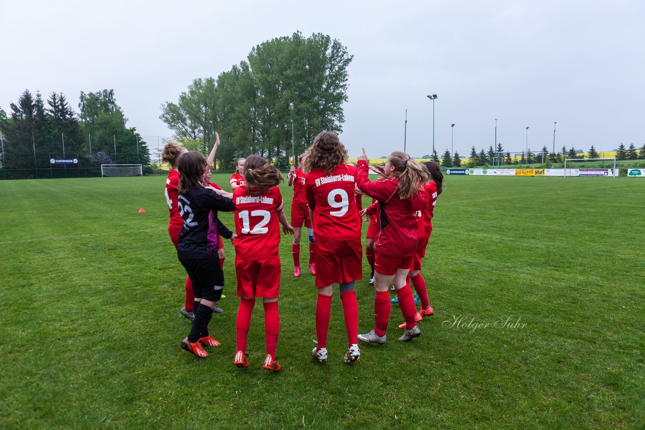 Bild 93 - wCJ SV Steinhorst/Labenz - VfL Oldesloe : Ergebnis: 18:0